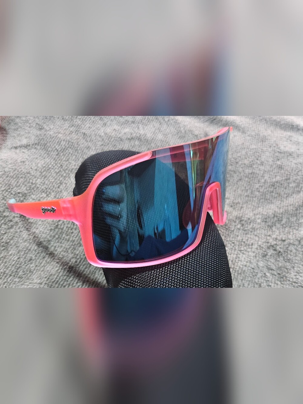 Goodr U.k Bases Ready Confettie Polorized Shield Glasses